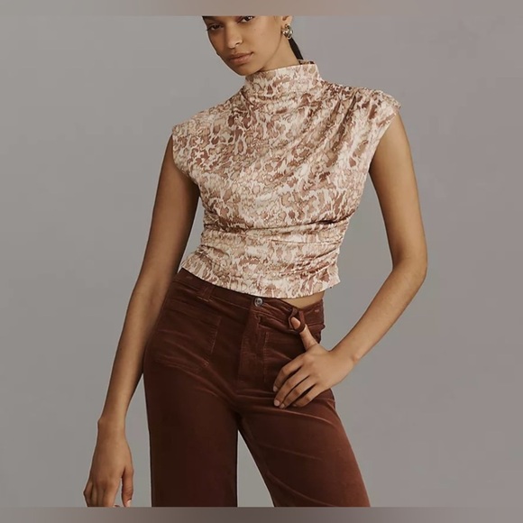 NWT Anthropologie Mock Neck
Draped Blouse Elegant Cream Sleeveless Top - Picture 6 of 8